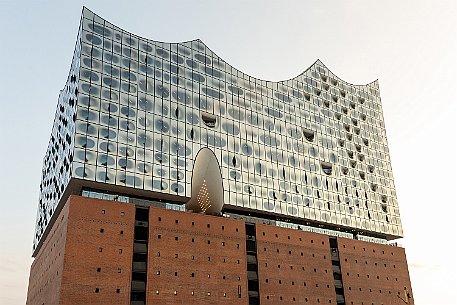 Hamburg - Hotel The Westin - Elbphilharmonie Architekt: Herzog & de Meuron, Basel